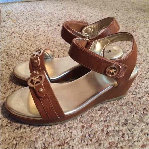 Michael kors wedge sandals brown new