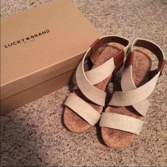 Lucky brand platform wedge sandals 6