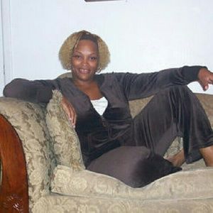 Meet your Posher, Dana