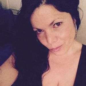 Meet your Posher, Magaly