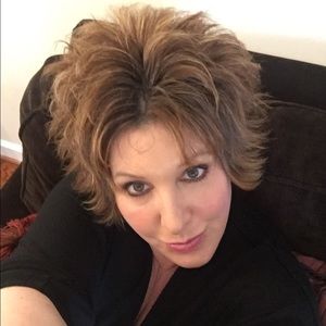 Meet your Posher, Janet