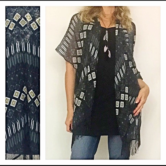 ✨SALE Tribal Cardi Kimono Lightweight Fringe 1 Siz - Picture 2 of 4