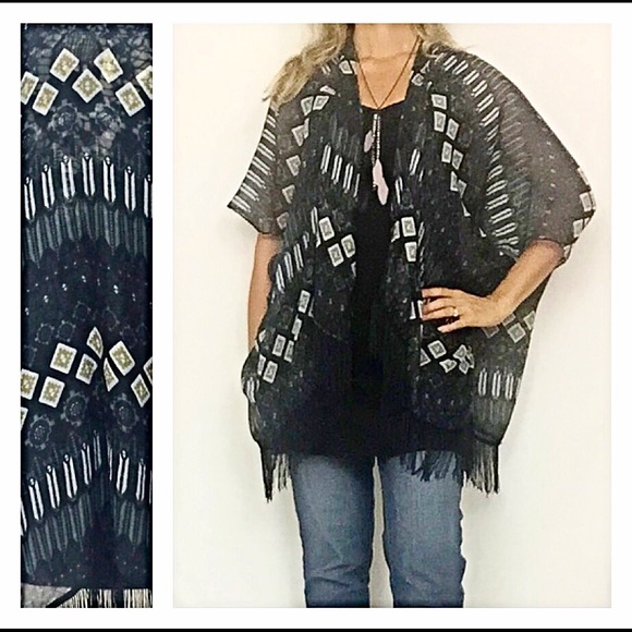✨SALE Tribal Cardi Kimono Lightweight Fringe 1 Siz - Picture 3 of 4