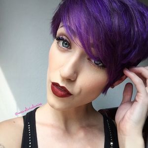 Meet your Posher, Olivia