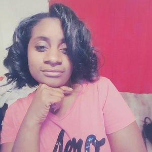 Meet your Posher, Tajuana