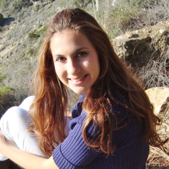 Meet your Posher, Sara - Picture 1 of 1