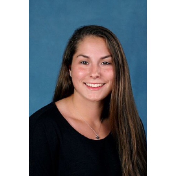 Meet your Posher, Briana