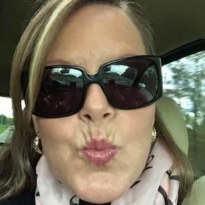 Meet your Posher, Bernadette