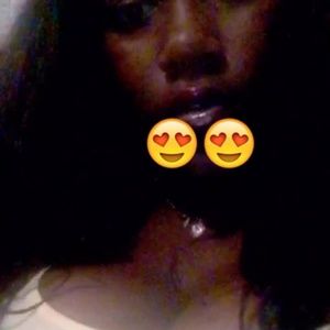 Meet your Posher, Carî