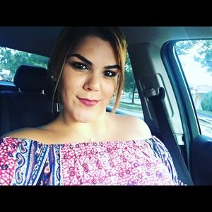 Meet your Posher, Massiel