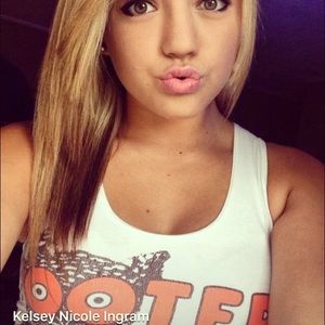 Meet your Posher, Kelsey