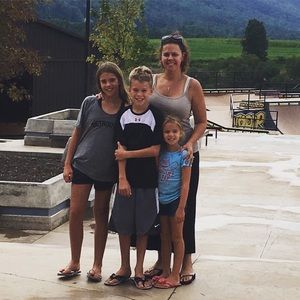 Meet your Posher, Cece