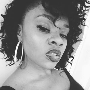 Meet your Posher, Janay