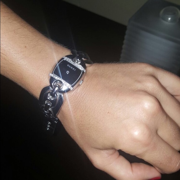 Authentic, barely worn, $1,100 Gucci watch - Picture 3 of 3