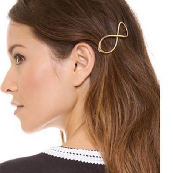 🆕 SILVER Infinity Hair Clips Barrettes Pair - Picture 4 of 4