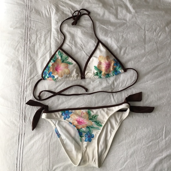 GUESS Floral Bikini Set (2pc)