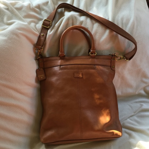 Fossil cross body bag