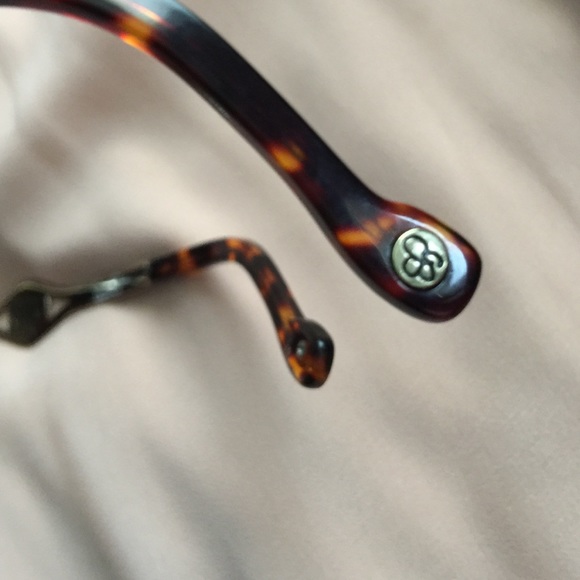 Shades - Picture 4 of 4