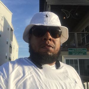 Meet your Posher, Dwight