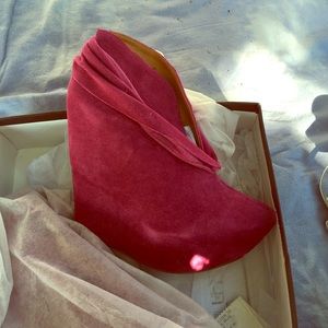 Jeffrey Campbell