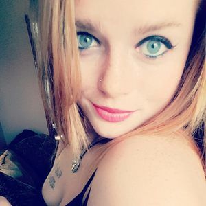 Meet your Posher, Alexis