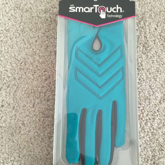 Isotoner, Smart Touch gloves
