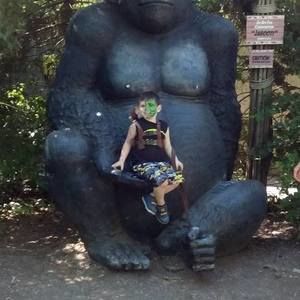 Meet your Posher, Linda