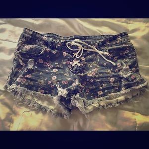 Billabong "Lite Hearted" Shorts