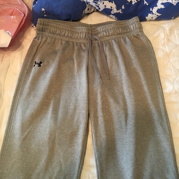 Semi-fitted under Armour sweat pants