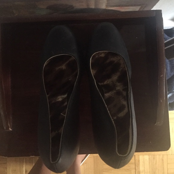 Pumps - Picture 1 of 3