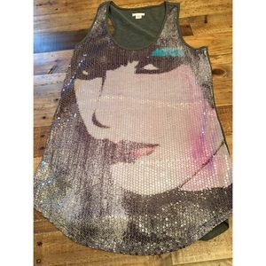 Adorable sequin tank top!