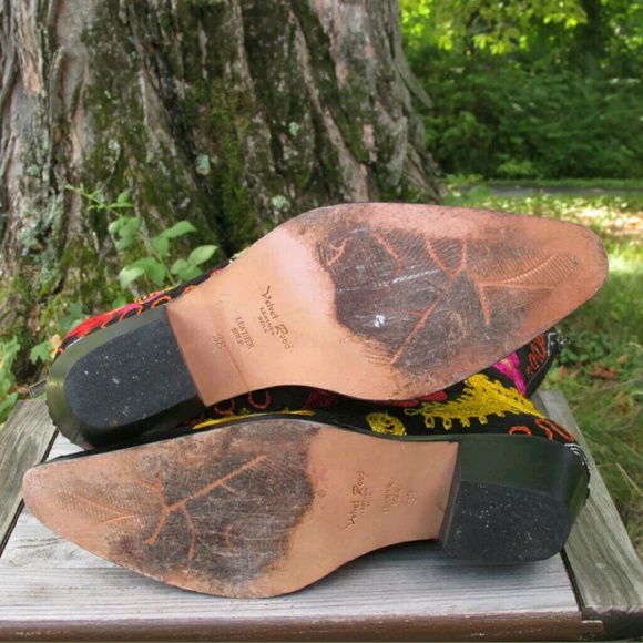 Velvet Road Vintage Embroidered Cowboy Boots - Picture 4 of 4