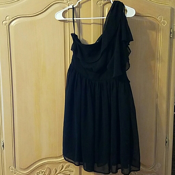 Black one shoulder dress