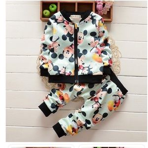Really cute two piece Mickey Mouse Toddler Outfit