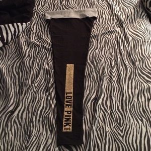 ✨VS PINK Yoga Leggings✨