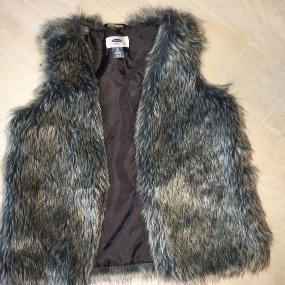 Old Navy fur vest