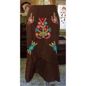 Ivy jane mexican fiesta brown embroidered skirt 4