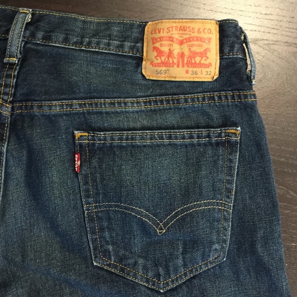 Men's Levi Jeans