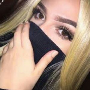 Meet your Posher, Taj