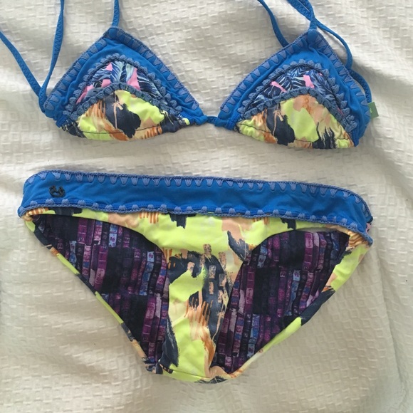 MAAJI BIKINI