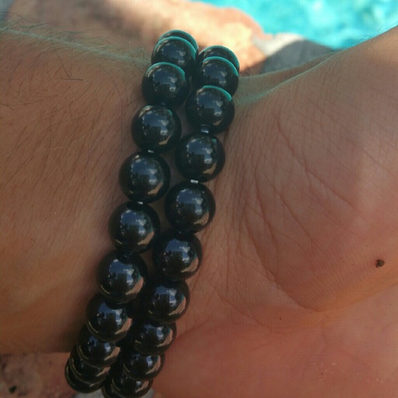 Black yoga boyfriend bracelet - Picture 2 of 2