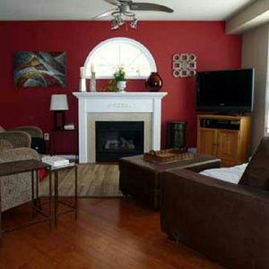 Meet your Posher, Nadia