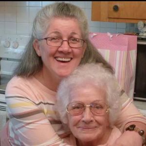 Meet your Posher, Connie