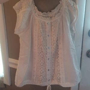 Women's white Cato shirt