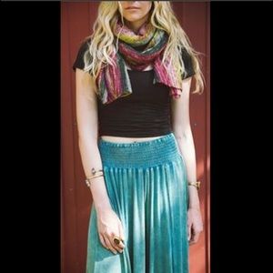 EarthBound Trading palazzo pants size medium.