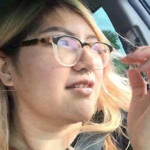 Meet your Posher, Karla