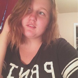 Meet your Posher, Laci