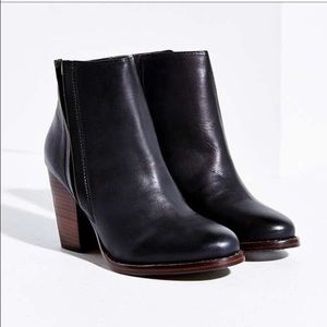 Silence + Noise Vegan Half Stacked Boot