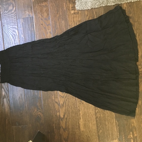 Long bouncey maxi skirt