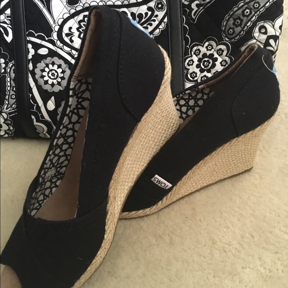 Toms- black sz7.5